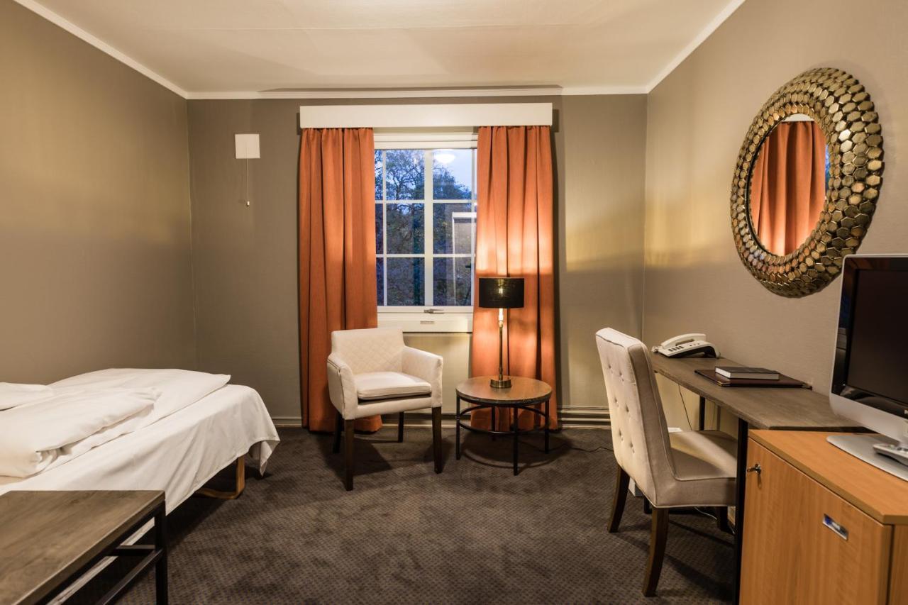 Klaekken Hotel Хёнефосс Экстерьер фото