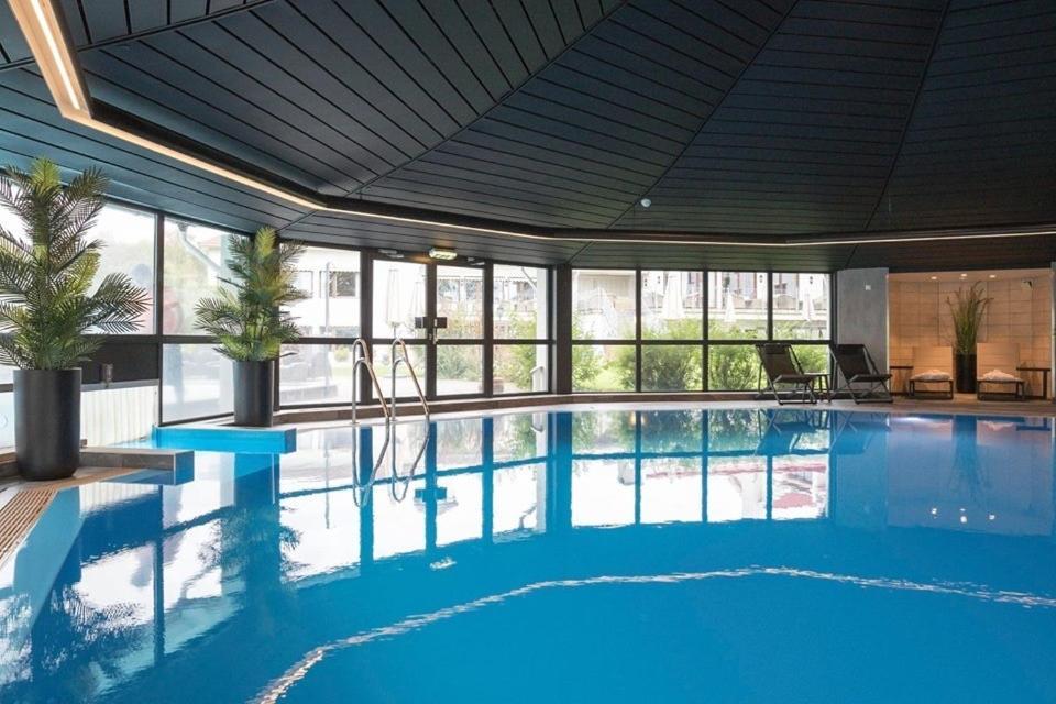 Klaekken Hotel Хёнефосс Экстерьер фото